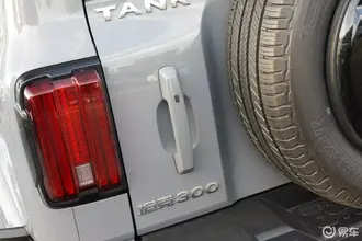 Tank 300 28.webp