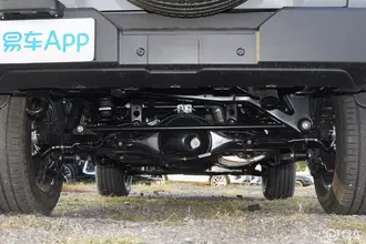 Tank 300 306.webp
